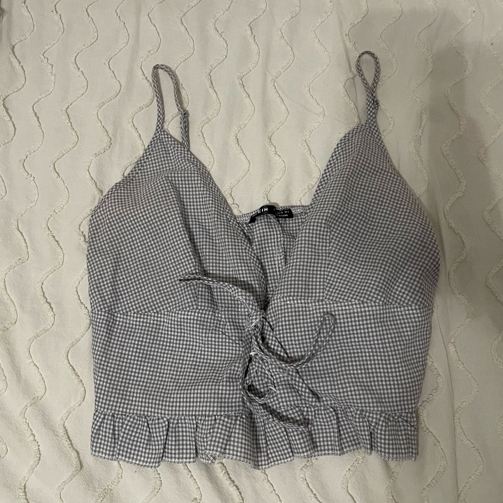 Cute crop top